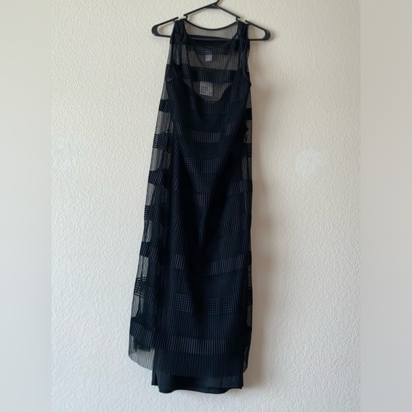 Little black dress with lining - Picture 6 of 9